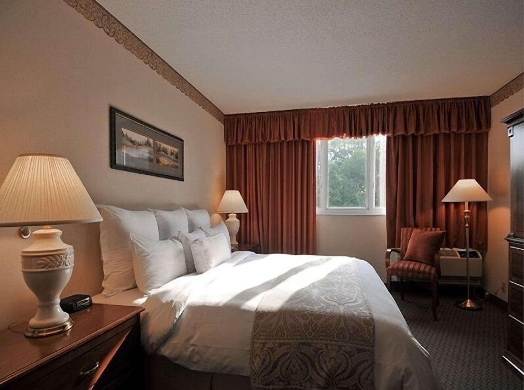 Quail Hollow Resort Trademark Collection By Wyndham Painesville Екстериор снимка