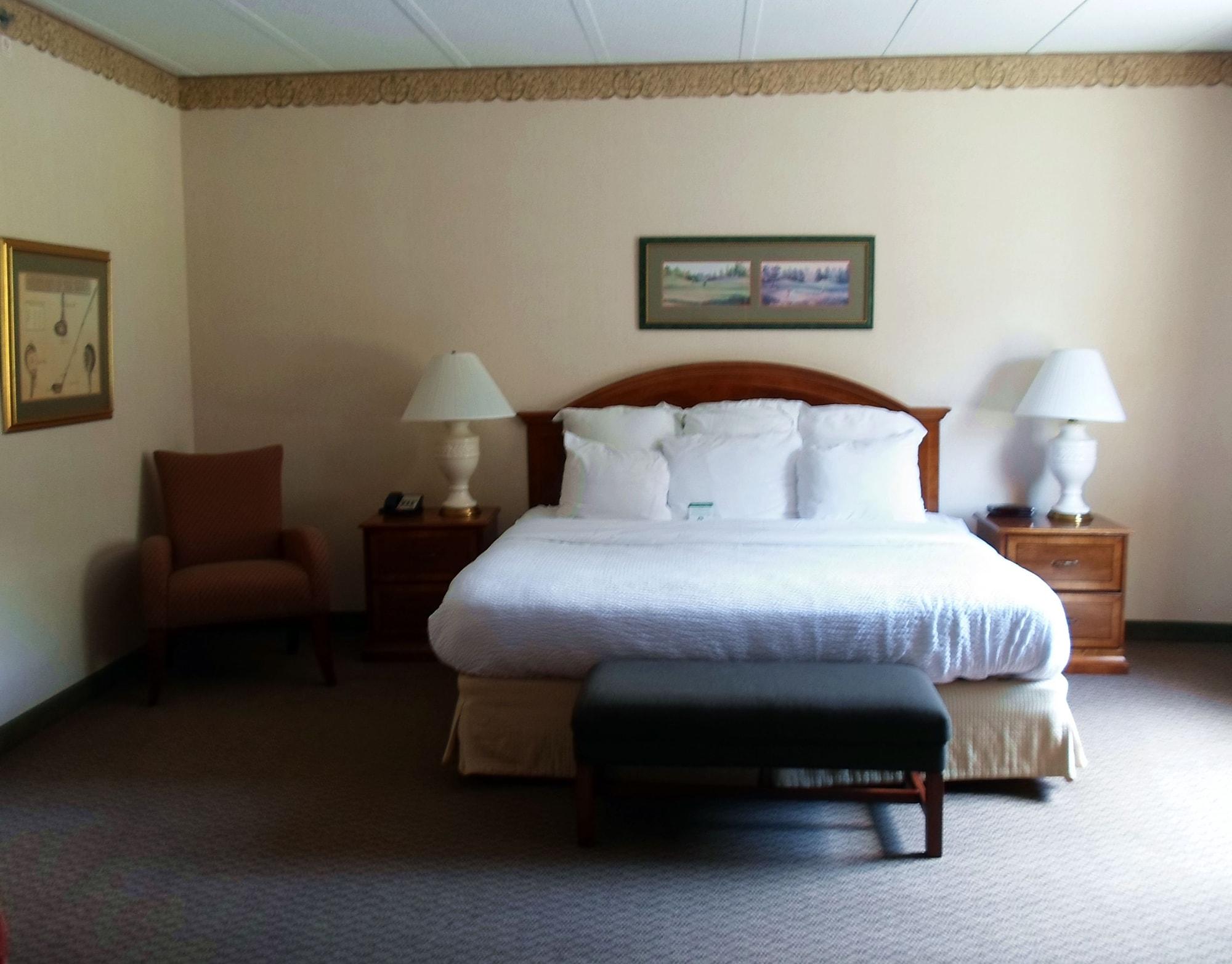 Quail Hollow Resort Trademark Collection By Wyndham Painesville Екстериор снимка